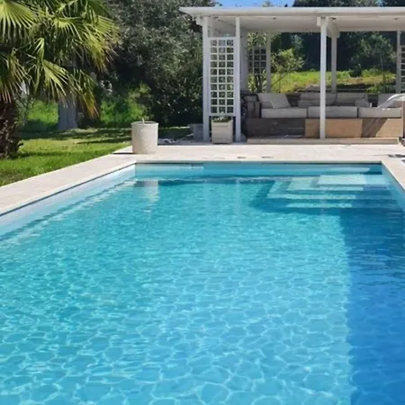 Casa Trullo Di Charme With Pool
