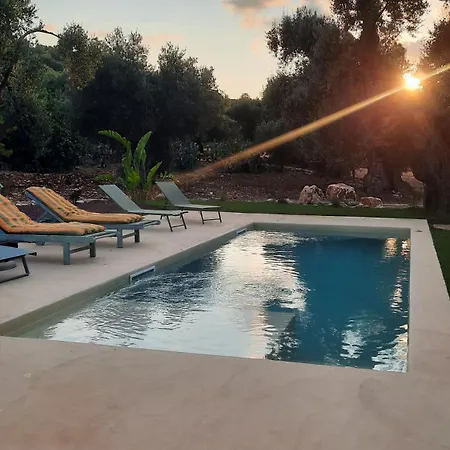 Semesterbostad Casa Trullo Di Charme With Pool *